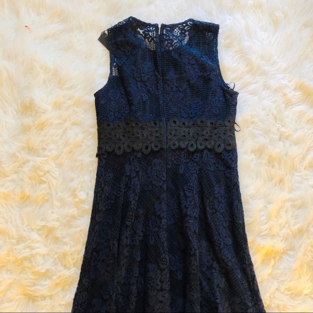 DONNA KARAN Floral Lace Midi Dress Sz 8 - Picture 13 of 15